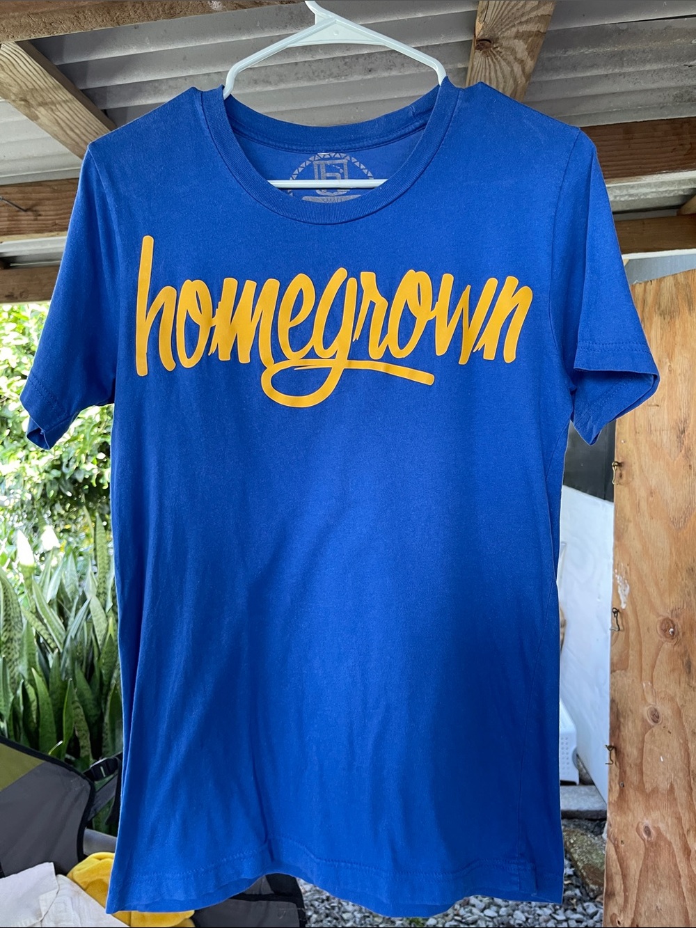 Hang Ten Royal Blue Short Sleeve Tee with Gold Script